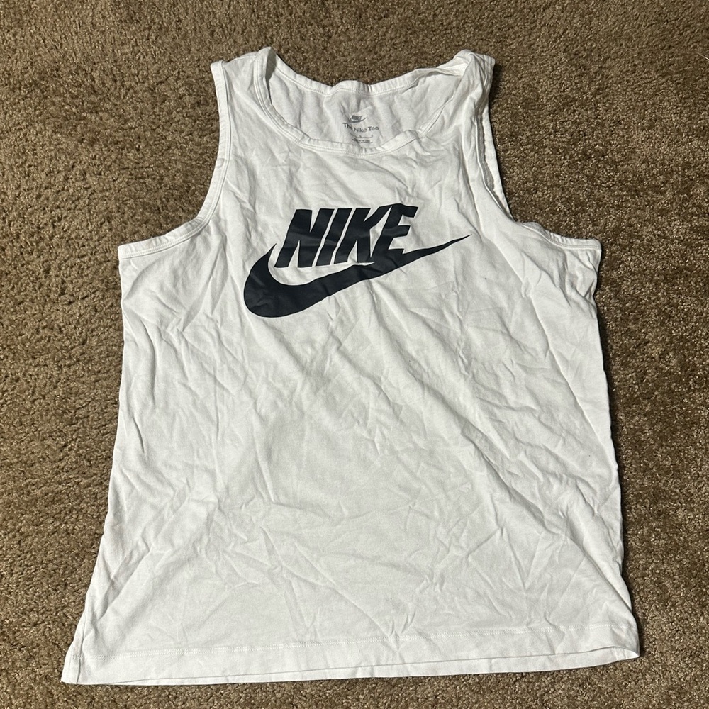 Nike Classic White Tee
